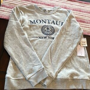 NWT cute gray crewneck sweatshirt
